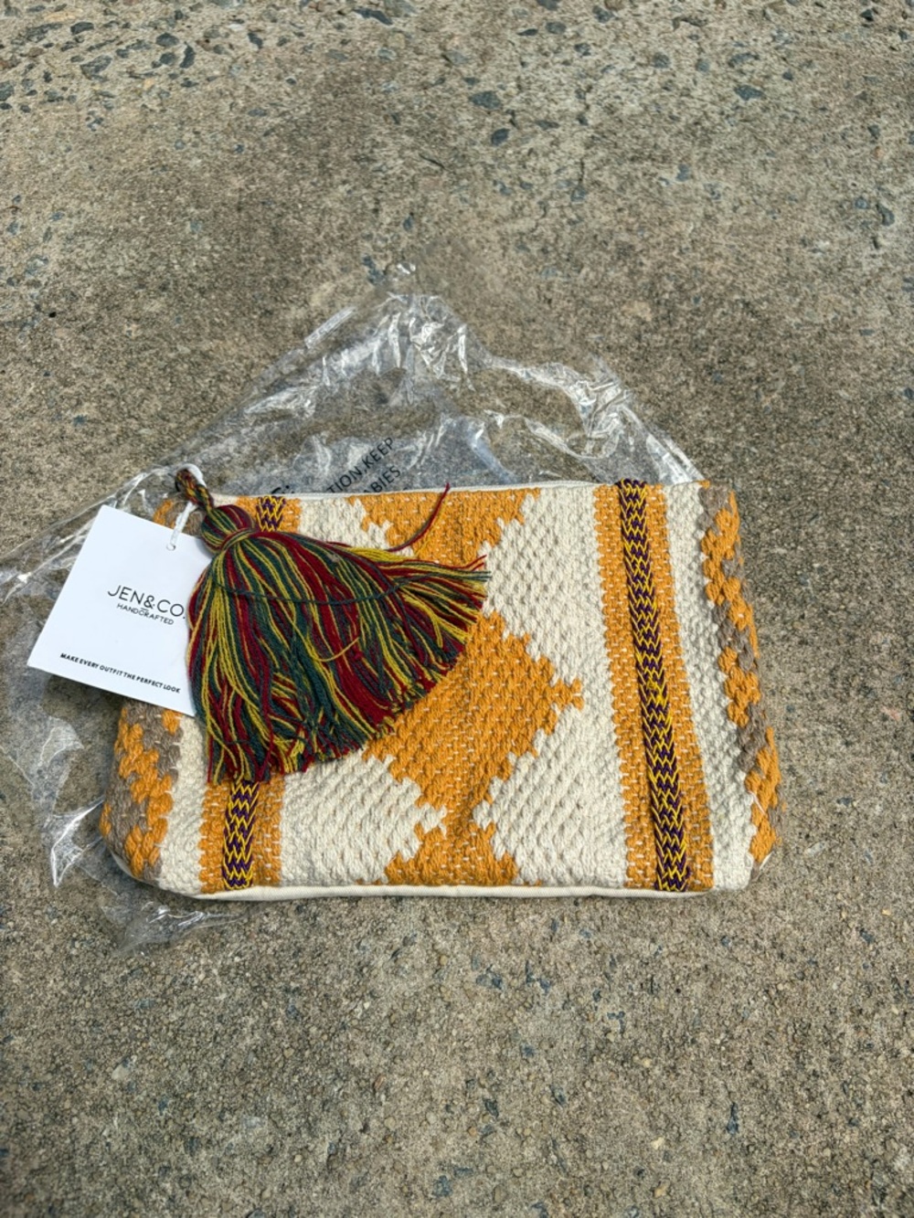 JEN & CO Yellow and Cream Woven Tassel Clutch
